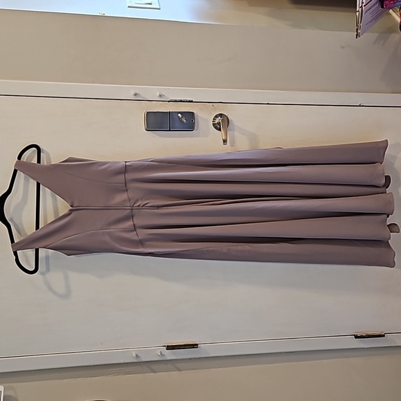 David's Bridal Tank Georgette Cascade Bridesmaid Dress w/ Slit Portobello 4 NWT - Picture 5 of 8